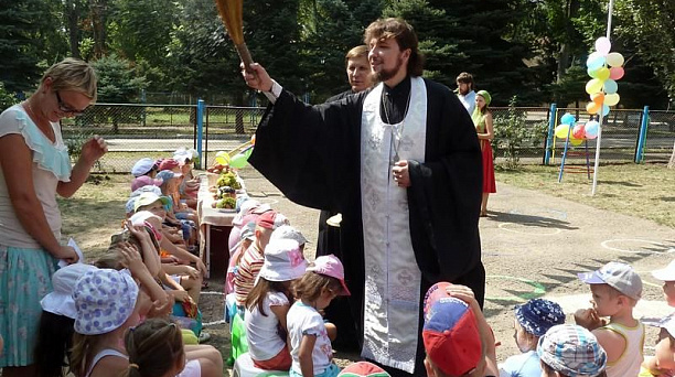 Воспитанники детского сада «Сказка» отметили Яблочный Спас