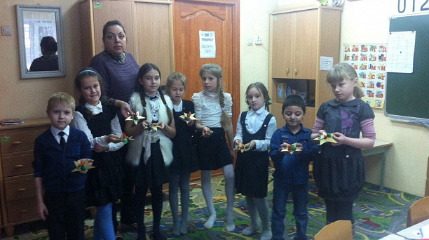 Воспитанники Центра детского творчества создали из пластилина образы будущих солдат Российской армии