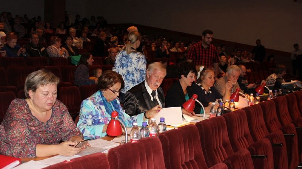 Творческие коллективы Центрального округа в очередной раз подтвердили свое мастерство