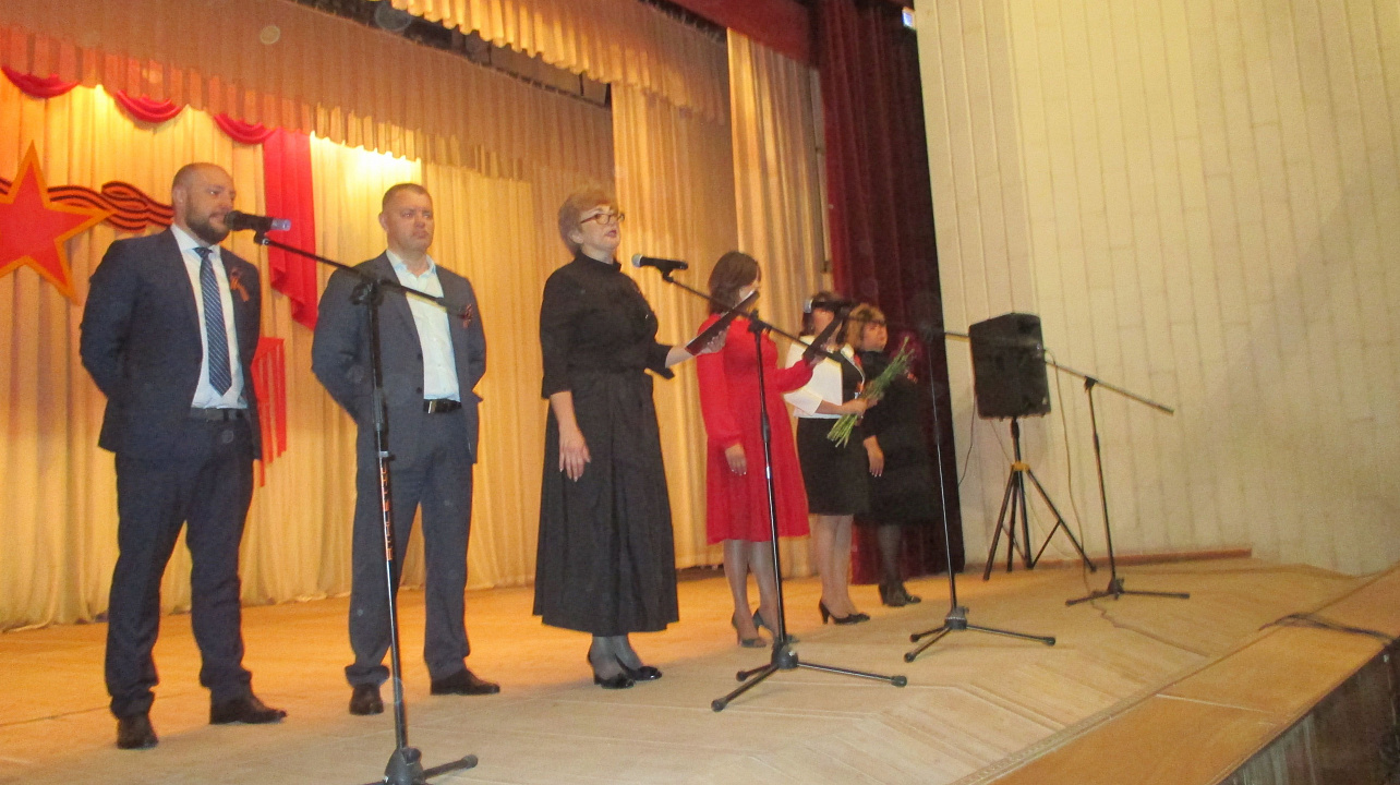 9 мая  Лазурный