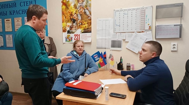 В фокусе внимания депутата: передача электросетей садоводческого товарищества на баланс энергоснабжающей организации