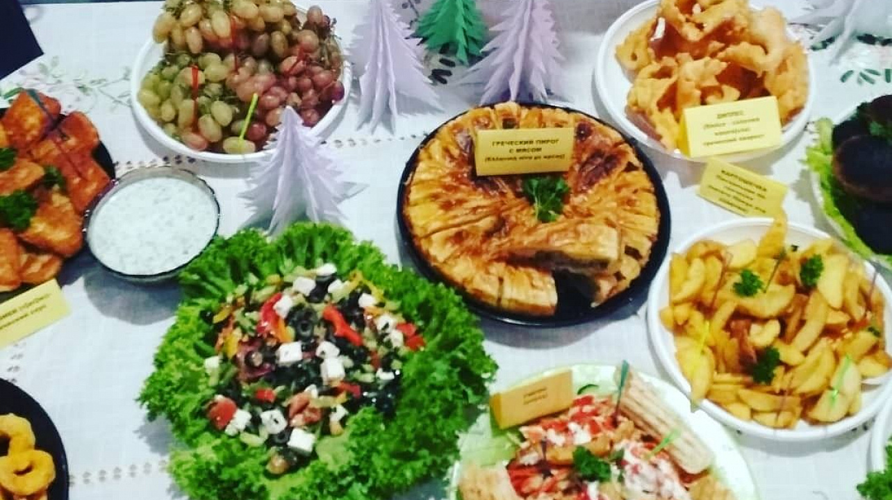 Молодёжный Совет при главе Прикубанского округа представил Грецию на прошедшей в Краснодаре студенческой акции «Ярмарка народов»