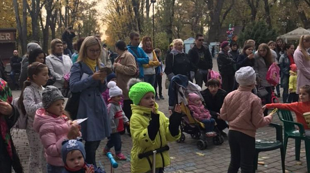 В Чистяковской роще состоялся праздник, посвященный Дню народного единства