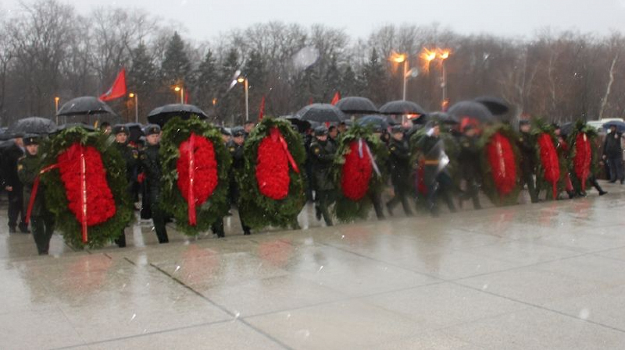 Жители Центрального округа приняли участие в торжественном митинге, посвященном освобождению Краснодара от немецко-фашистских захватчиков