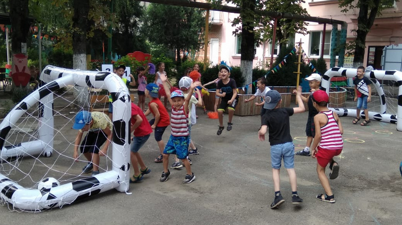 В детском саду Западного округа прошли футбольные соревнования