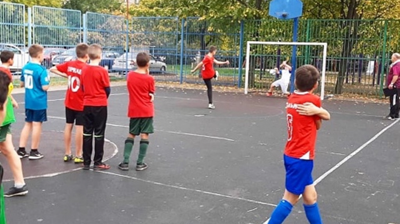 В Юбилейном микрорайоне прошел турнир по мини-футболу