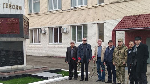Крепнут связи между ветеранами и военнослужащими Россгвардии
