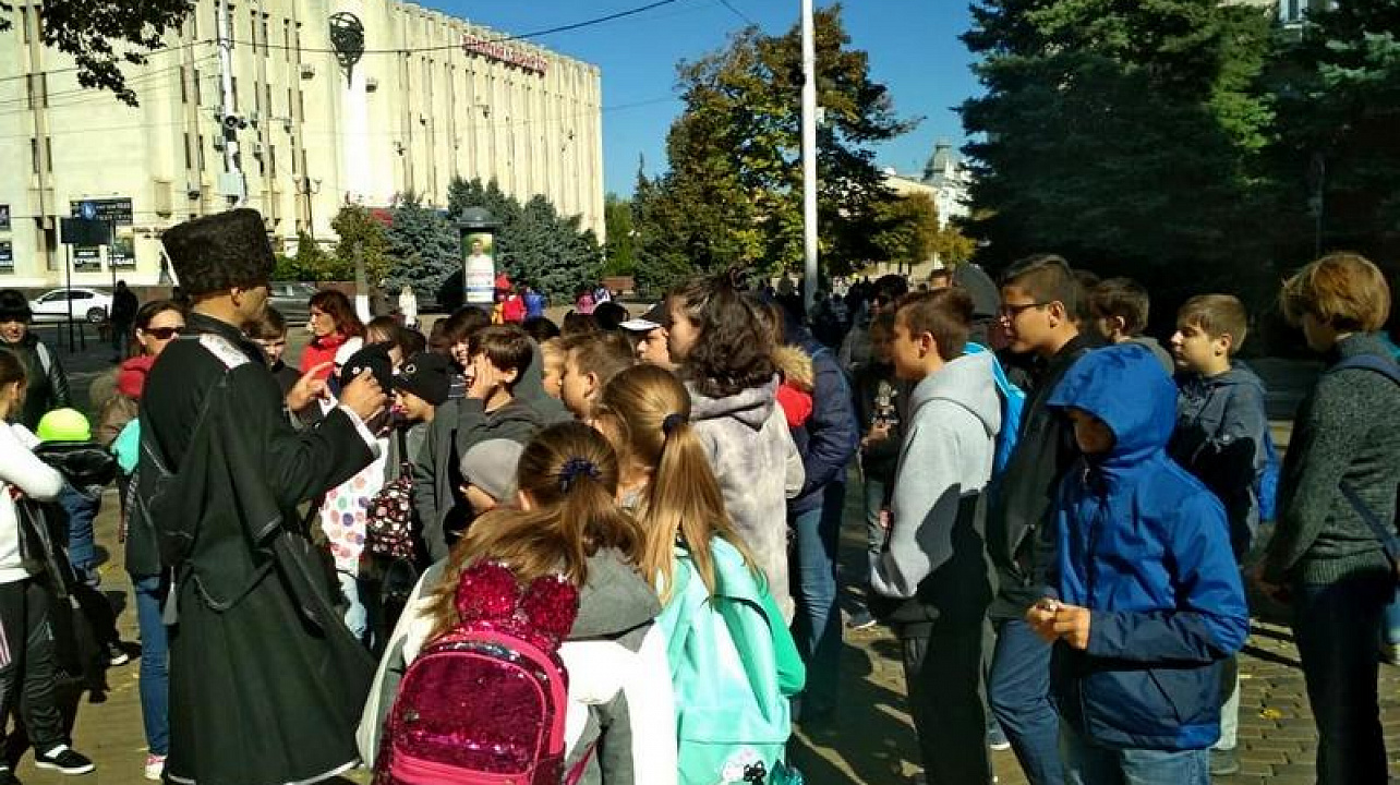 Экскурс в историю города от казачьего туристического патруля.jpg