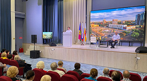 Андрей Раззоренов: Важнейшие направления развития города определяются на встречах с жителями