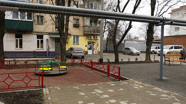 В 2018 г. в Краснодаре благоустроили территории 24 многоквартирных домов