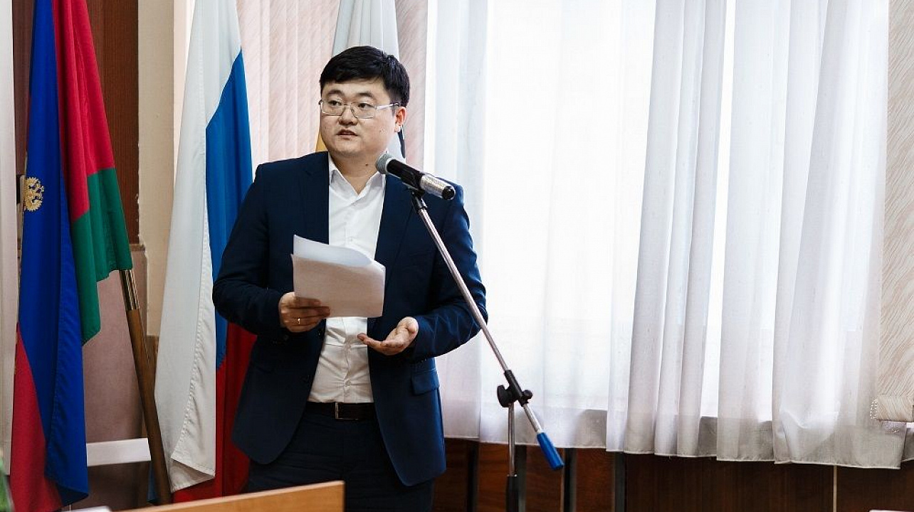 В поселке Знаменский состоялась встреча с жителями