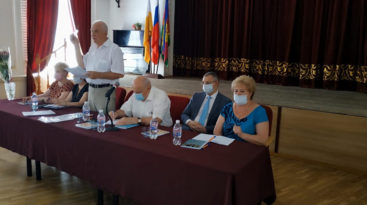 Председатель Совета ветеранов Центрального округа отчитался о проделанной работе