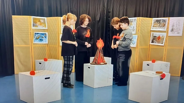 Юные артисты «Овации» представили театральную постановку о блокаде Ленинграда