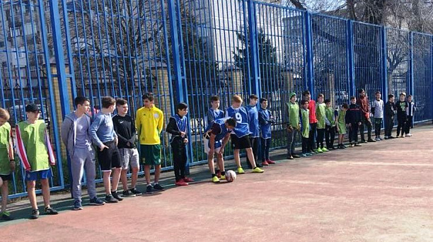 В Западном округе прошел весенний турнир по мини-футболу