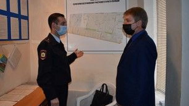 В Прикубанском округе проверили работу участковых пунктов полиции