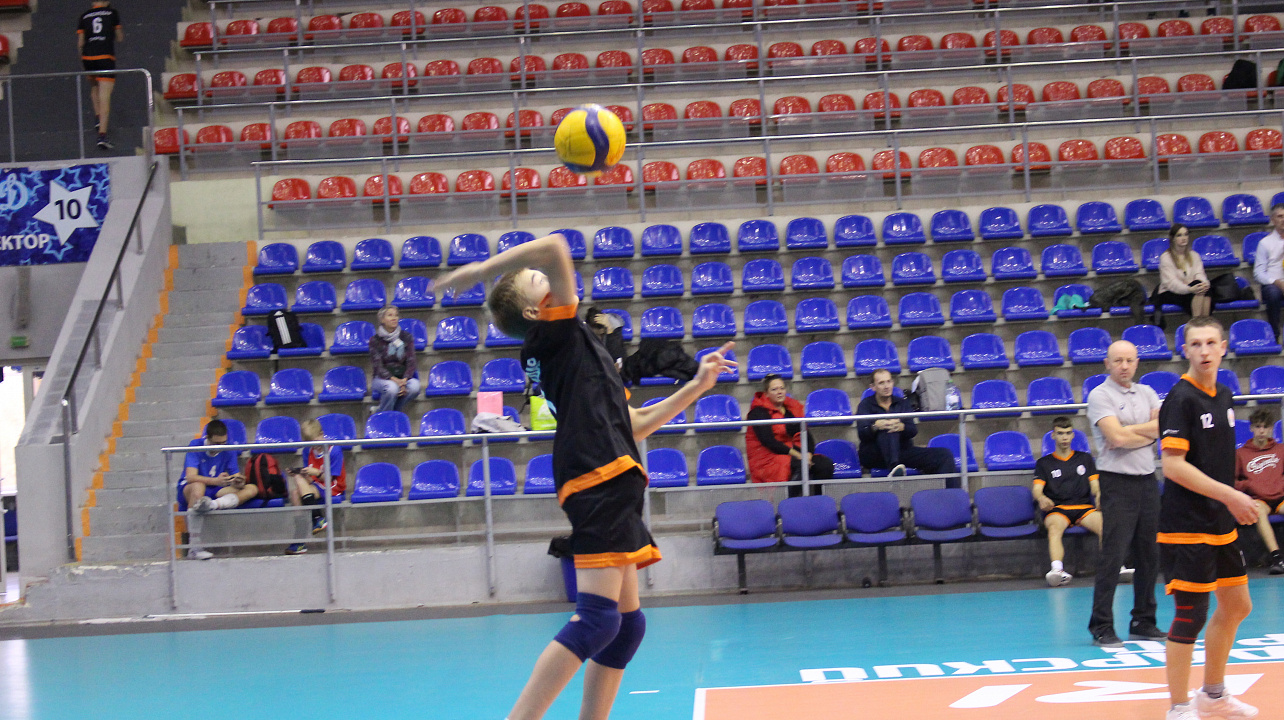 Определились победители Первенства Краснодара по волейболу среди юношей и девушек