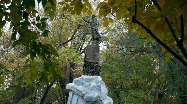 Вишняковский сквер и бульвар Дальний благоустроят в Краснодаре в 2017 году