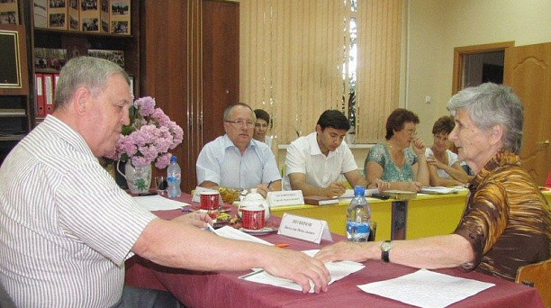 Глава Центрального округа провел прием граждан