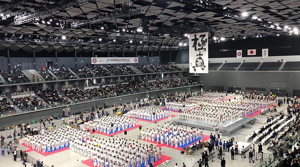 Воспитанник спортшколы Западного округа занял первое место на международном турнире  по каратэ