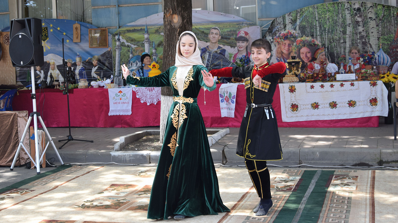 Национально-культурные объединения отпраздновали День России (8).JPG