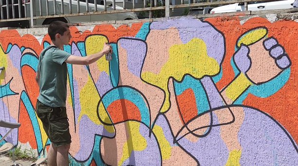 Стрит-арт в городе: развитие уличного искусства обсудили с краснодарскими художниками