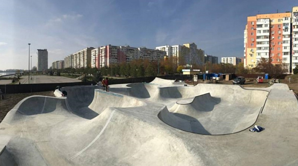 Благоустройство территории вокруг нового скейт-парка в Юбилейном завершат до 13 декабря