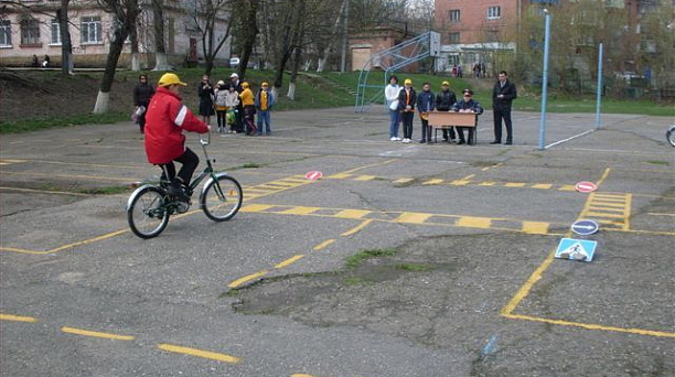 Окружной конкурс «ЮИД- 2012»