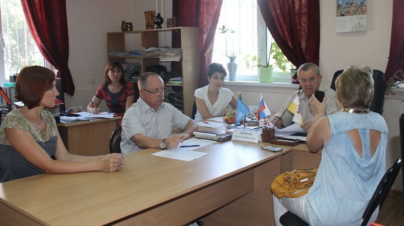 Глава Центрального округа Вячеслав Литвинов провел прием граждан