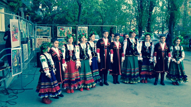 Коллективы Центра культуры и досуга Прикубанского округа дали концерт патриотической песни