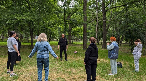 Начинайте утро с зарядки — это залог бодрого и хорошего дня! 