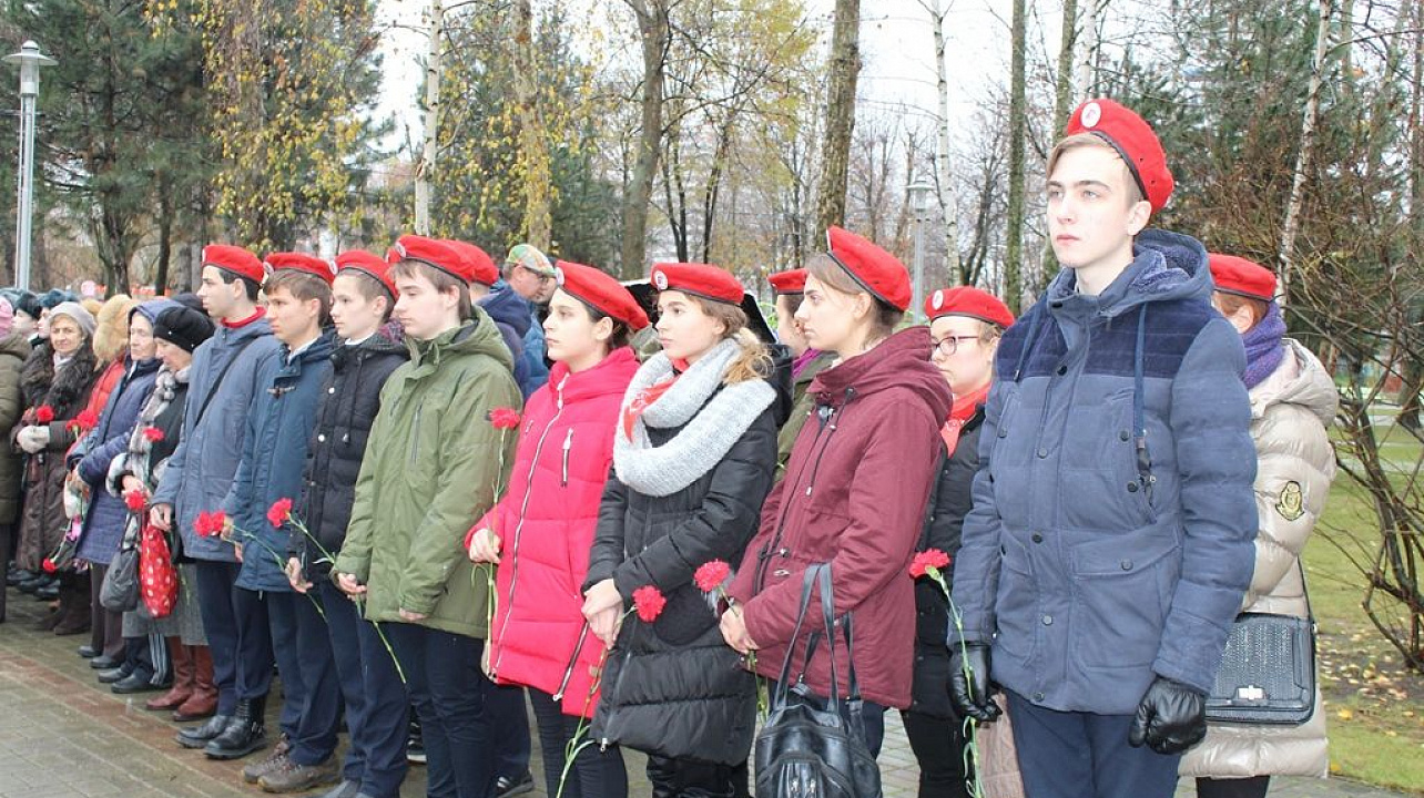 В Западном округе прошло торжественное мероприятие ко дню Героев Отечества