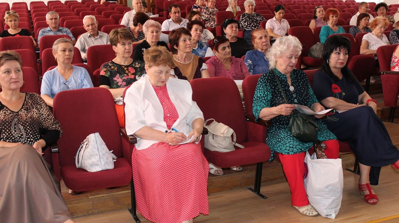 В администрации Западного округа прошло совещание по пожарной безопасности и по улучшению фитосанитарной обстановки округа