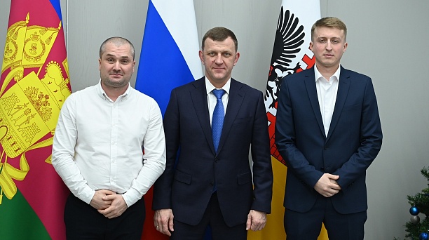 Лауреаты конкурса «Лидеры Кубани» представили свои проекты Евгению Наумову