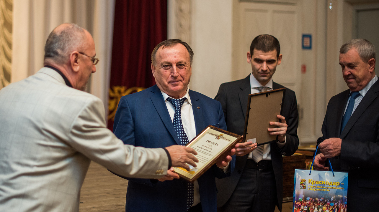 Традиционный новогодний «вечер дружбы» состоялся в Краснодаре (4).jpg