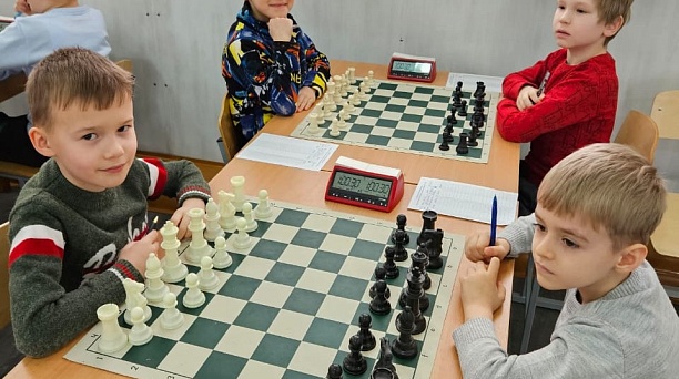 Убедительной победой юных краснодарцев завершилось первенство края по шахматам