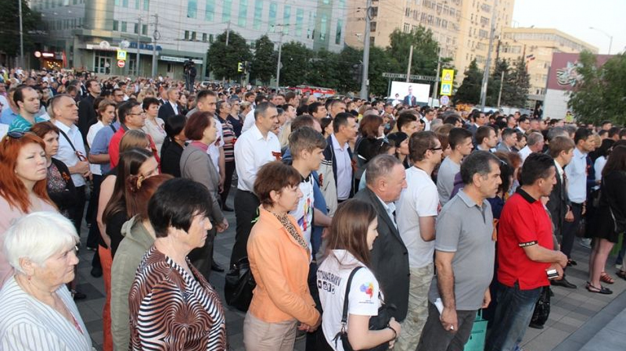 Центральный округ принял участие во Всероссийской акции «Свеча памяти»