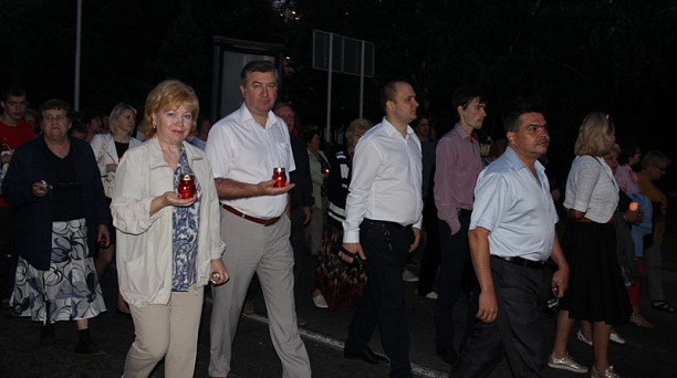 Центральный округ принял участие во Всероссийской акции «Свеча памяти»