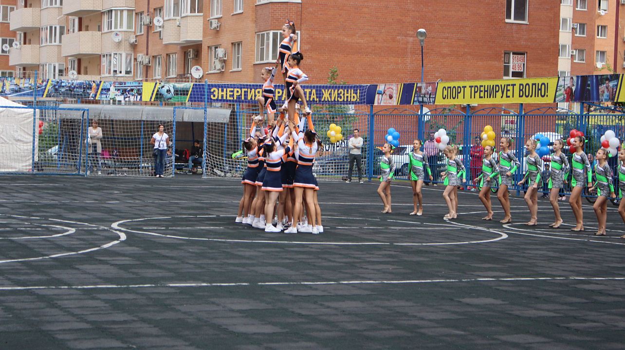В Краснодаре стартовал турнир по мини-футболу на Кубок главы