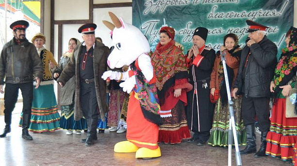 В Центральном округе состоялся праздник «Под чистым небом Рождества!»