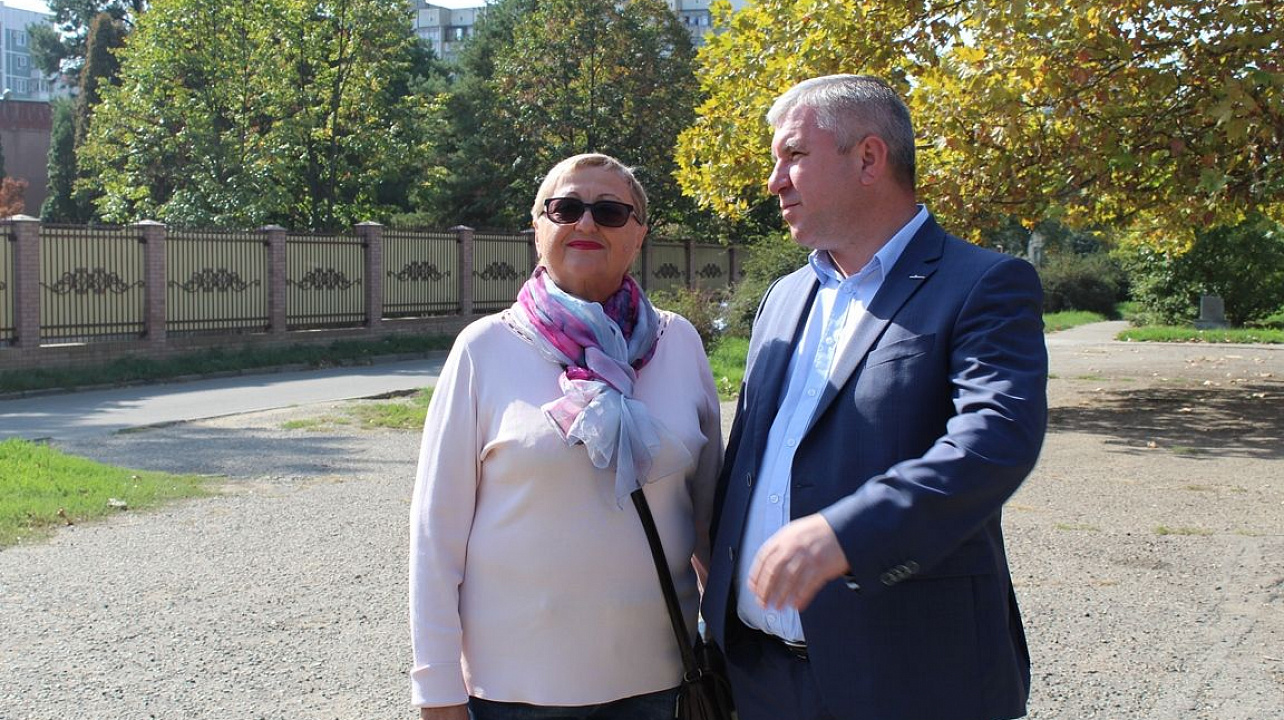 В Юбилейном микрорайоне Краснодара начались работы по благоустройству бывшей вертолетной площадки