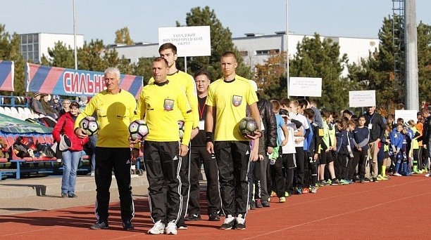 В Краснодаре разыграли Кубок главы города по мини-футболу среди дворовых команд