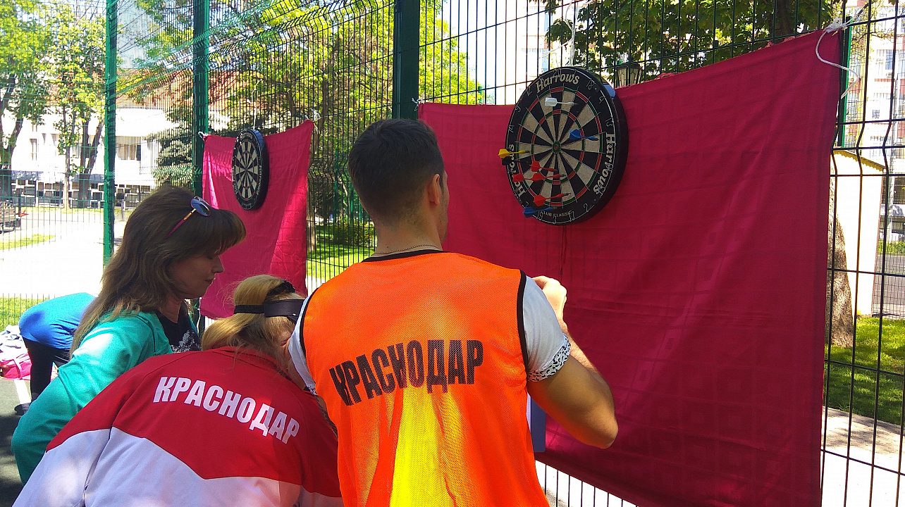 В Западном округе прошли соревнования «Спортивная семья»