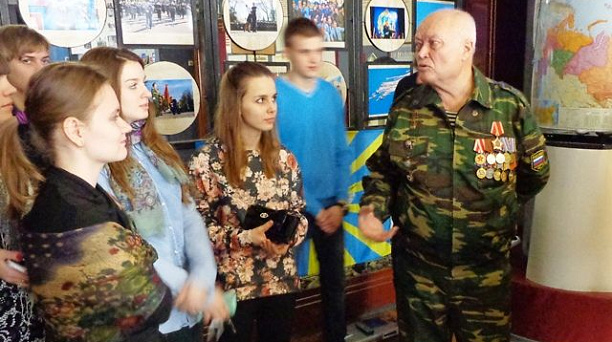 Студенты КубГАУ встретились с майором Константином Лукьяненко