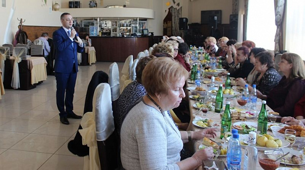 В Центральном округе состоялся торжественный прием, посвященный Международному женскому дню