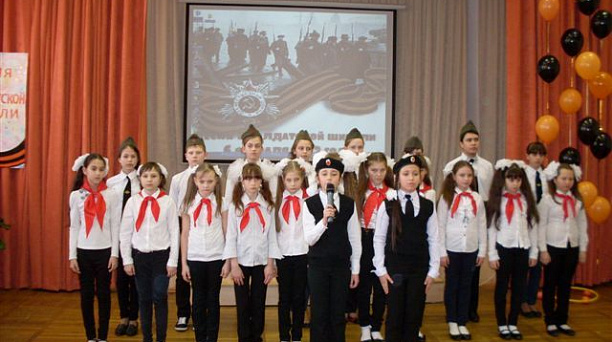 В Западном округе прошел окружной этап конкурса "Песня в солдатской шинели"
