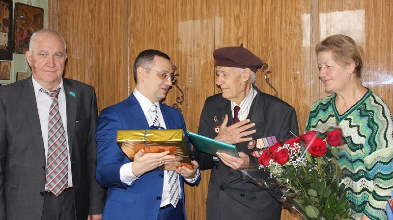 Ветерану Панфиловской дивизии Василию Павловичу Кузьменко исполнилось 90 лет