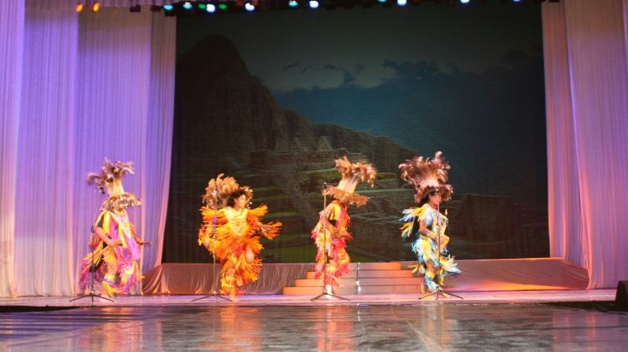 Краснодарский городской молодёжный фестиваль «Песни и танцы народов мира» отметил десятилетний юбилей (18).JPG