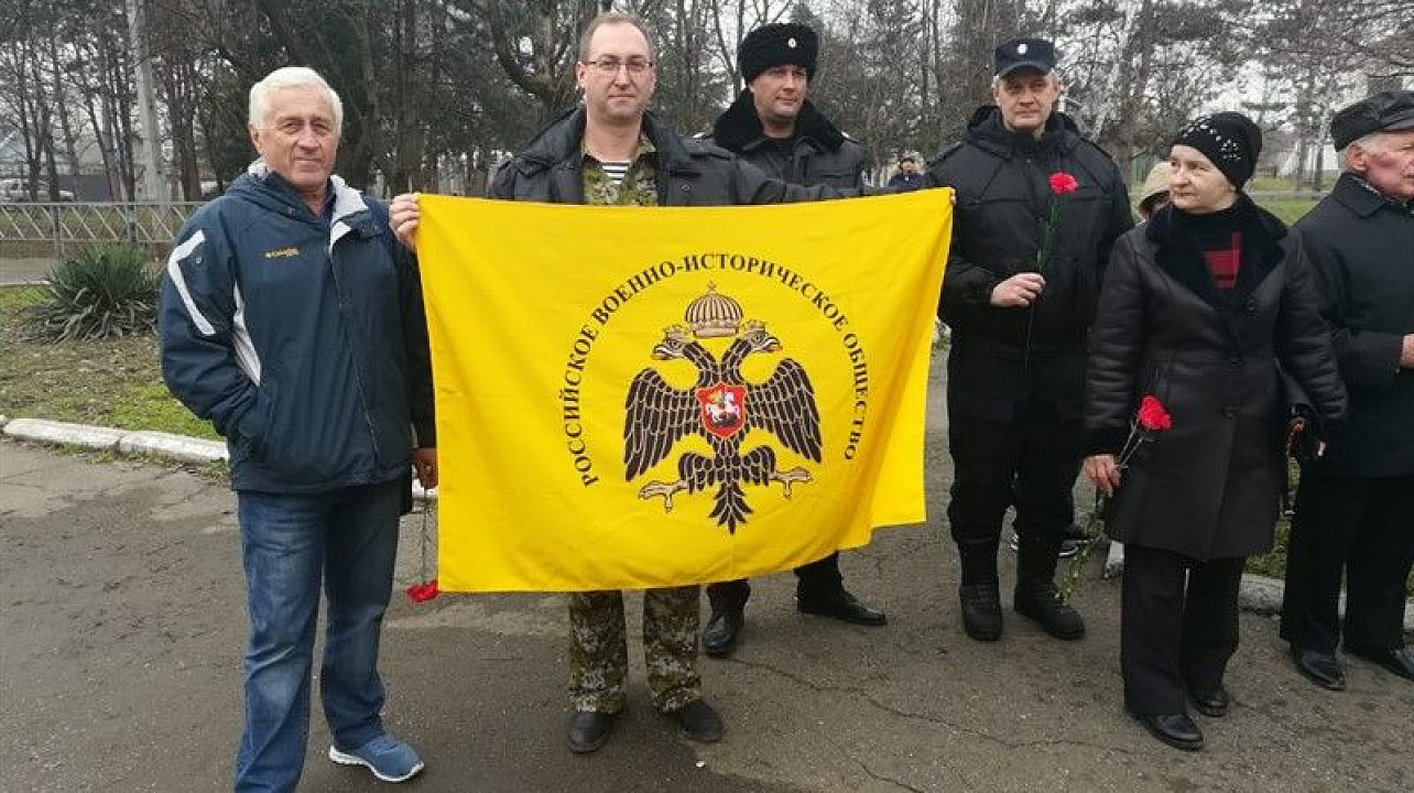 Школа № 14 имени Героя Советского Союза Александра Матвеевича Матросова присоединилась к проекту «Парта Героя».jpg