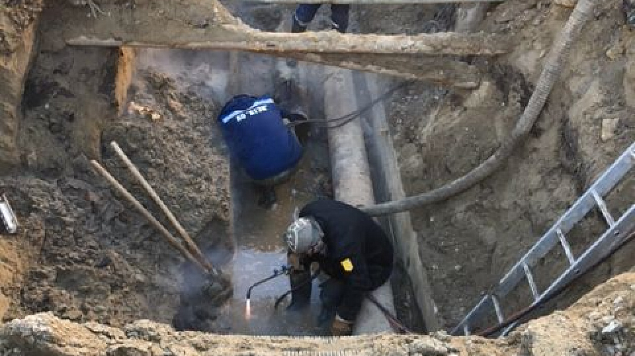 Работы по ремонту участка тепловых сетей выполнены в Западном округе