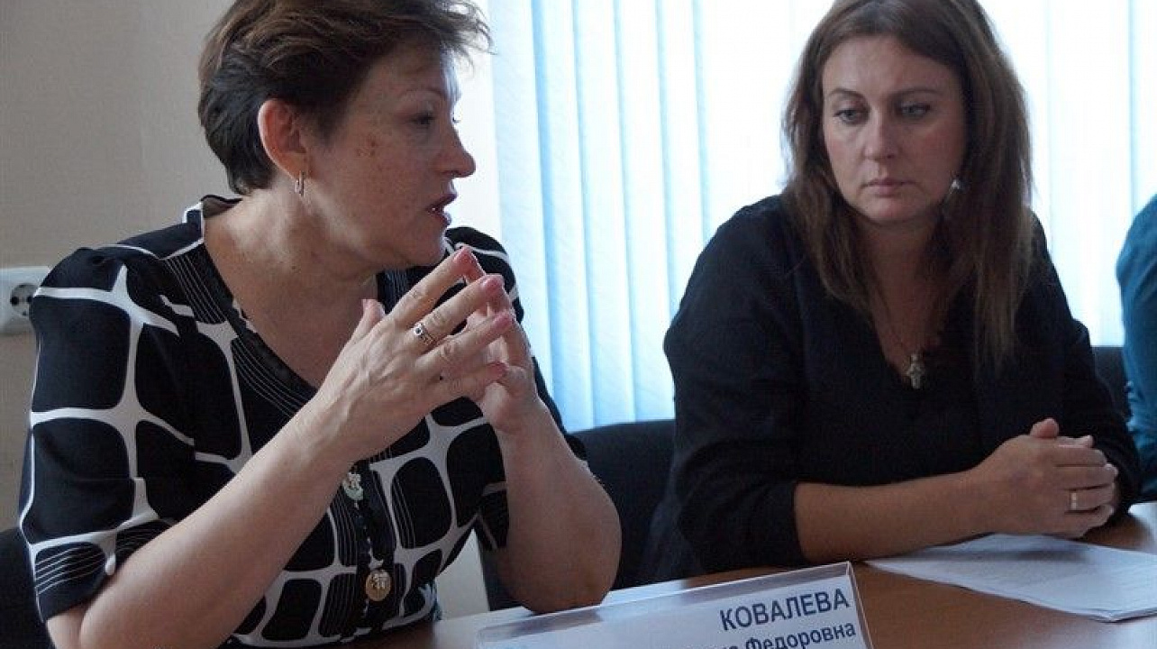 В Инклюзивном центре АНО «Край милосердия» прошел установочный круглый стол.jpg